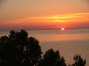 Отель Tramonto D'Oro  Туза